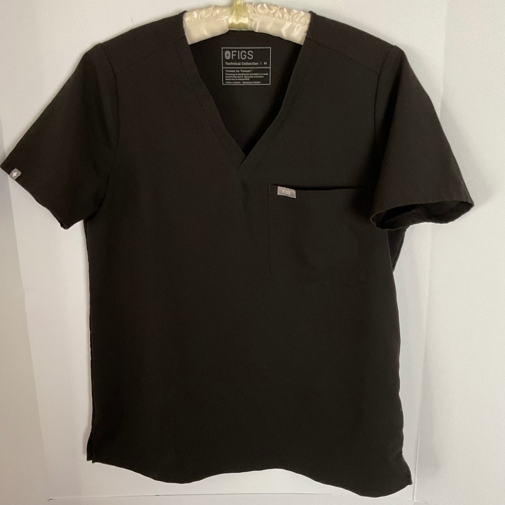 FIGS Technical Collection Black Scrub Tops Medium V-Neck FW1000 Lot of 2 womans - Picture 6 of 9